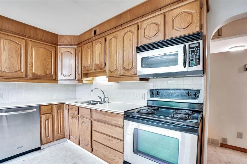 1956 Kelwood Drive SW