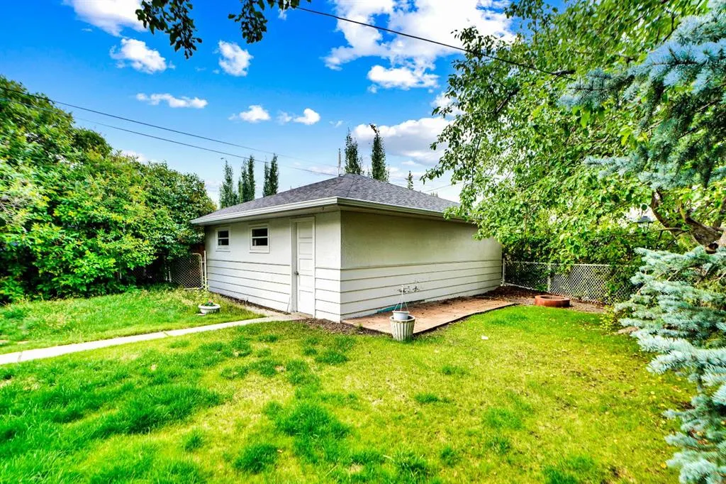 1956 Kelwood Drive SW