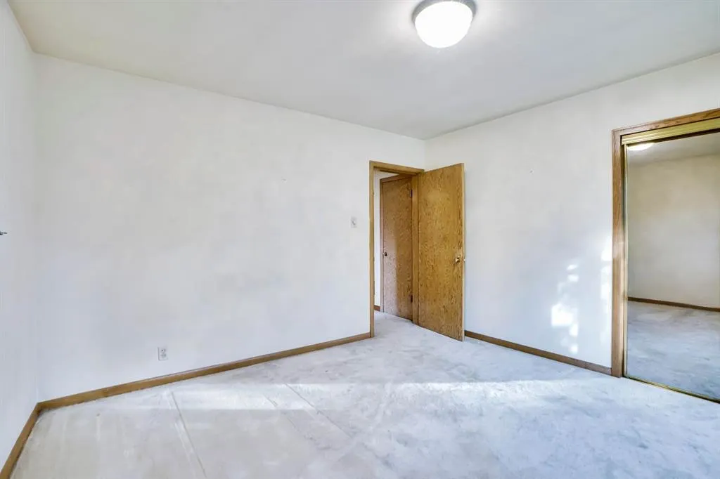 1956 Kelwood Drive SW