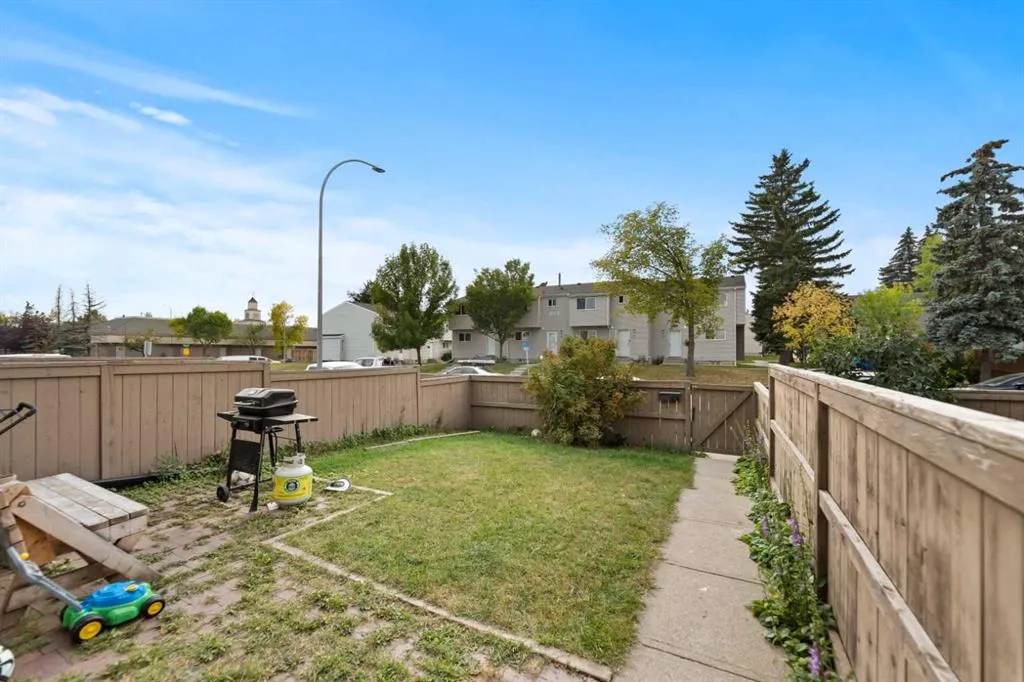 3809 45 Street SW, #79