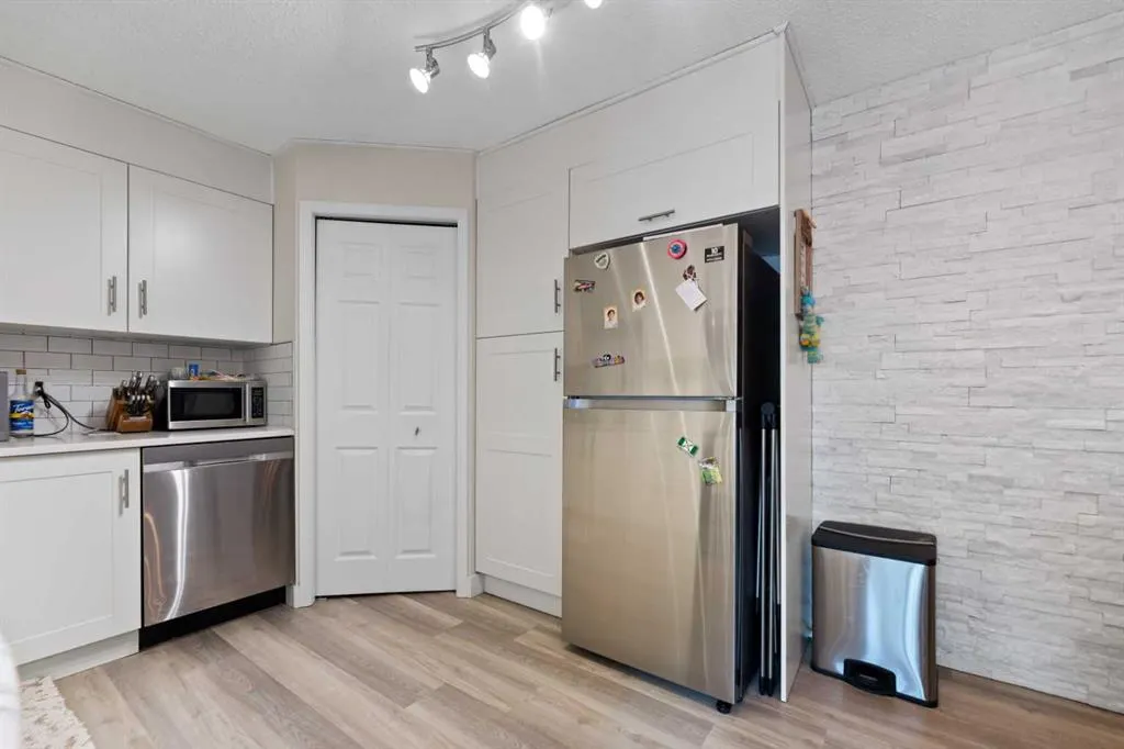 3809 45 Street SW, #79
