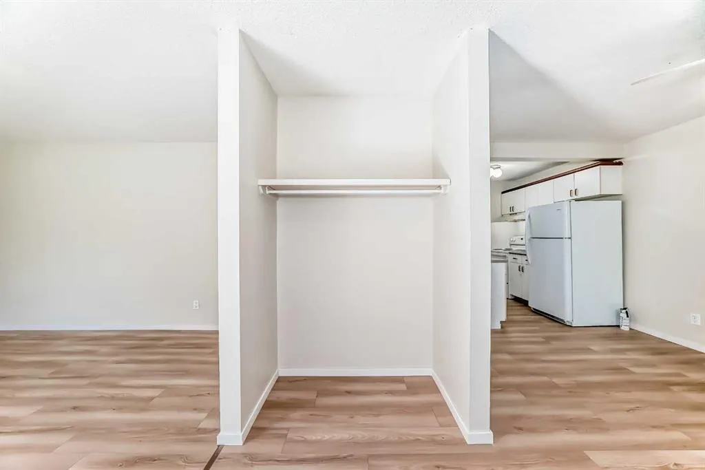 219 90 Avenue SE, #99