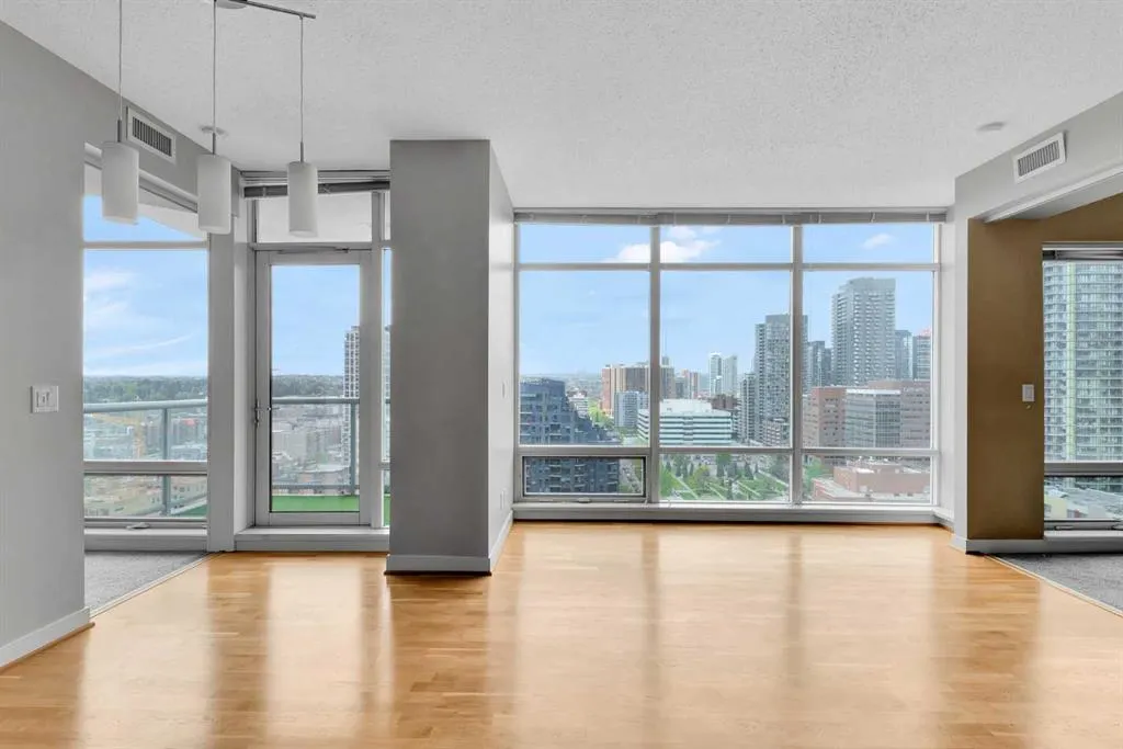 215 13 Avenue SW, #1903