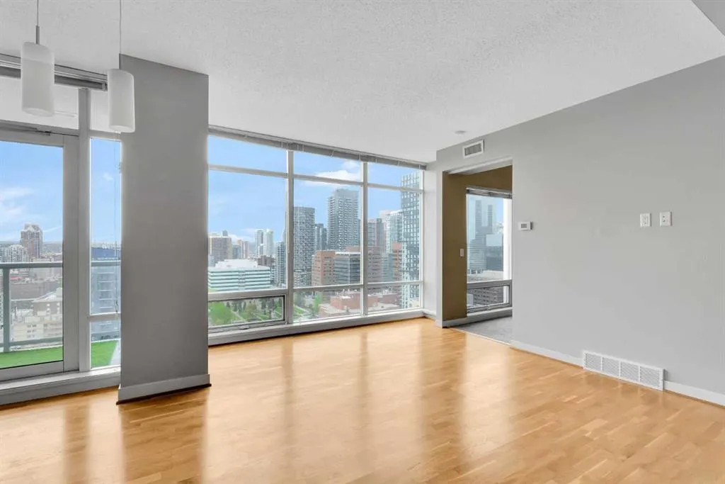 215 13 Avenue SW, #1903
