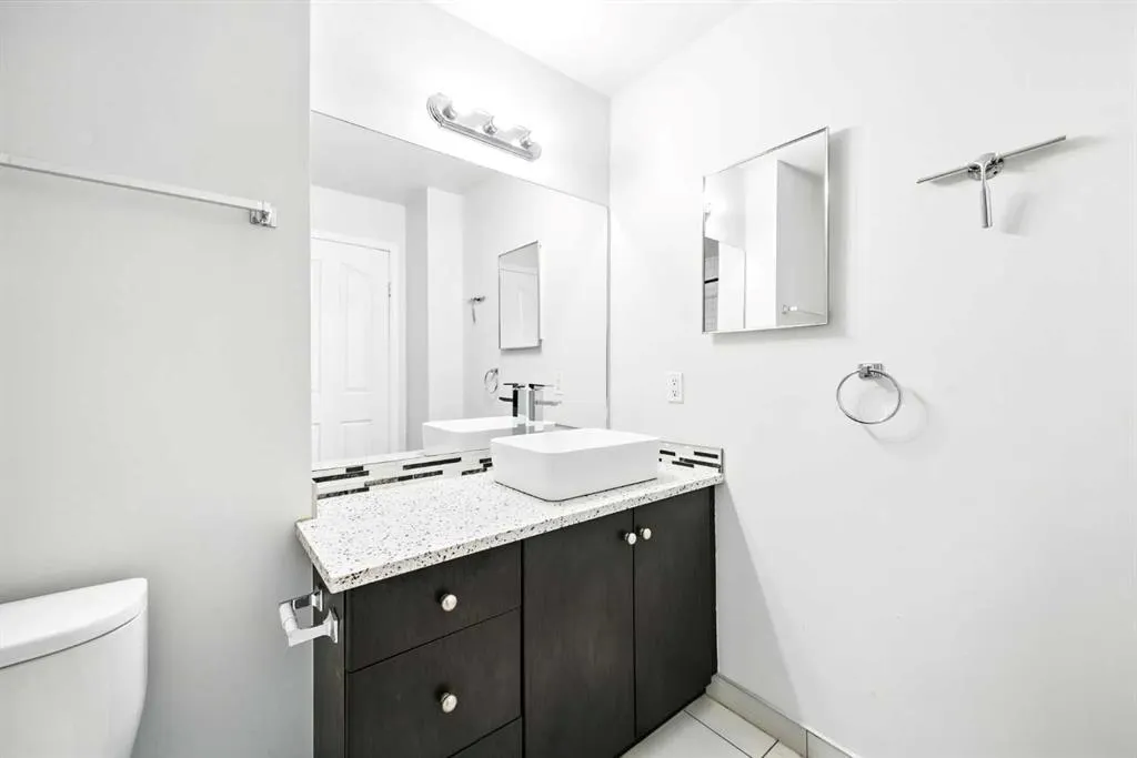 1053 10 Street SW, #805