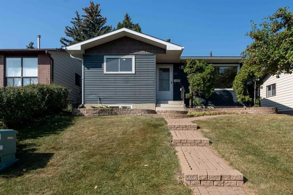 39 Bearberry Crescent NW