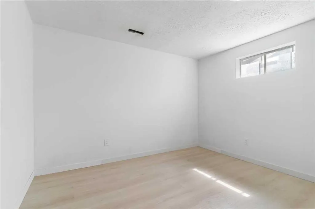 10407 103 Avenue