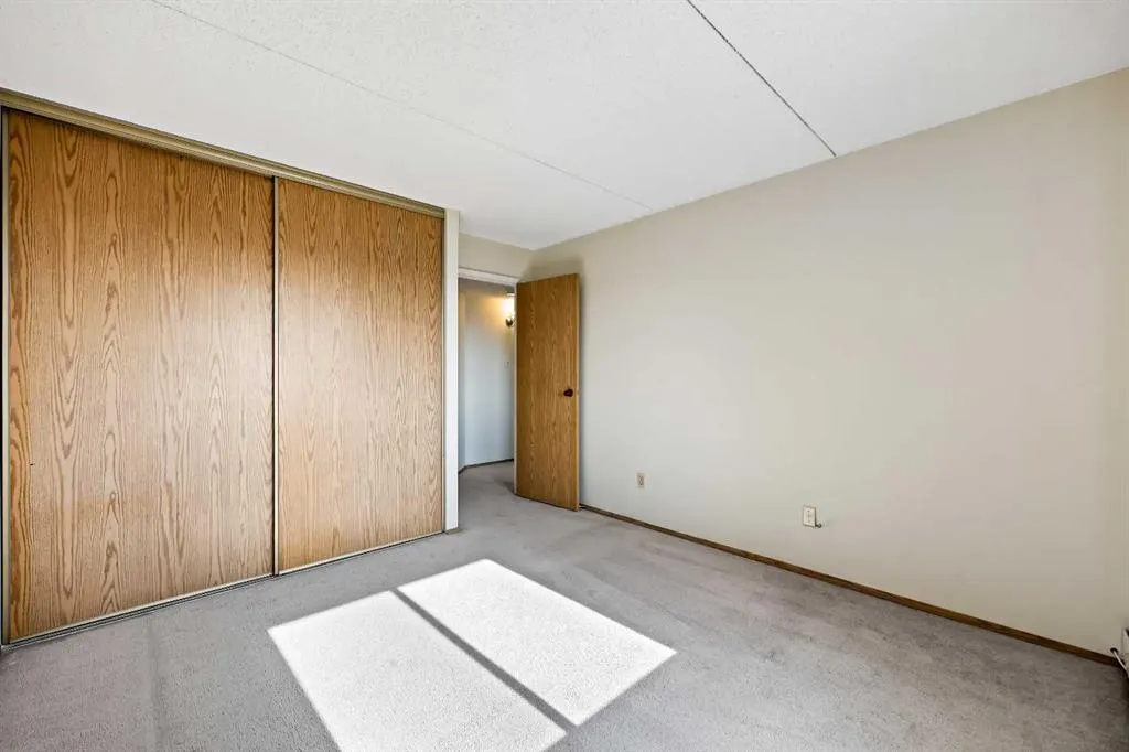 5204 Dalton Drive NW, #503