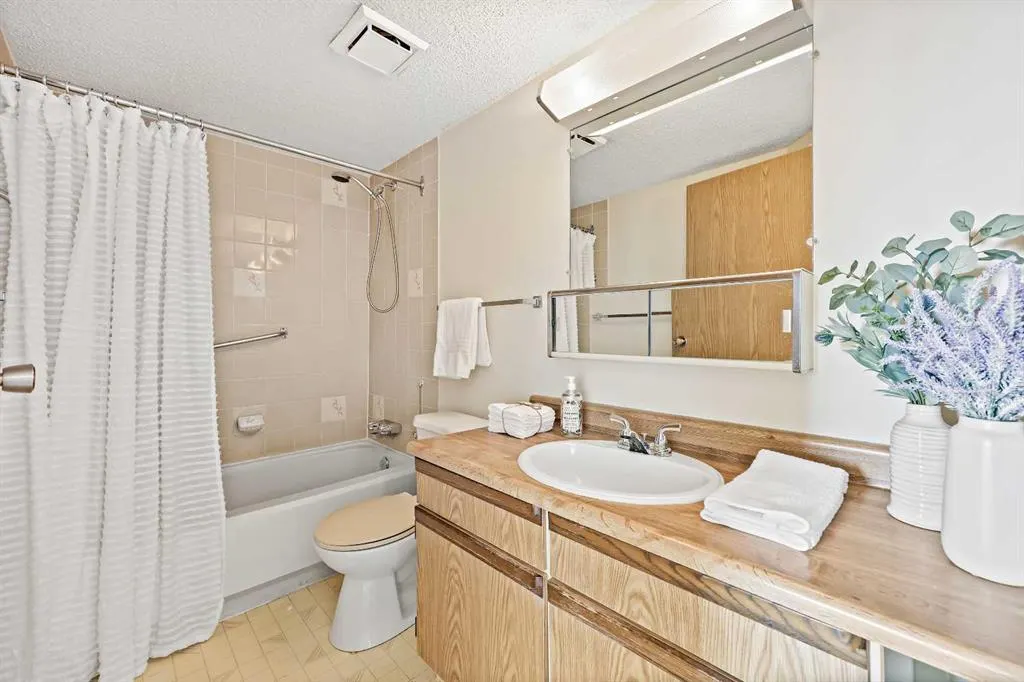 5204 Dalton Drive NW, #503