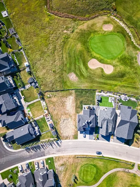 496 Muirfield Crescent