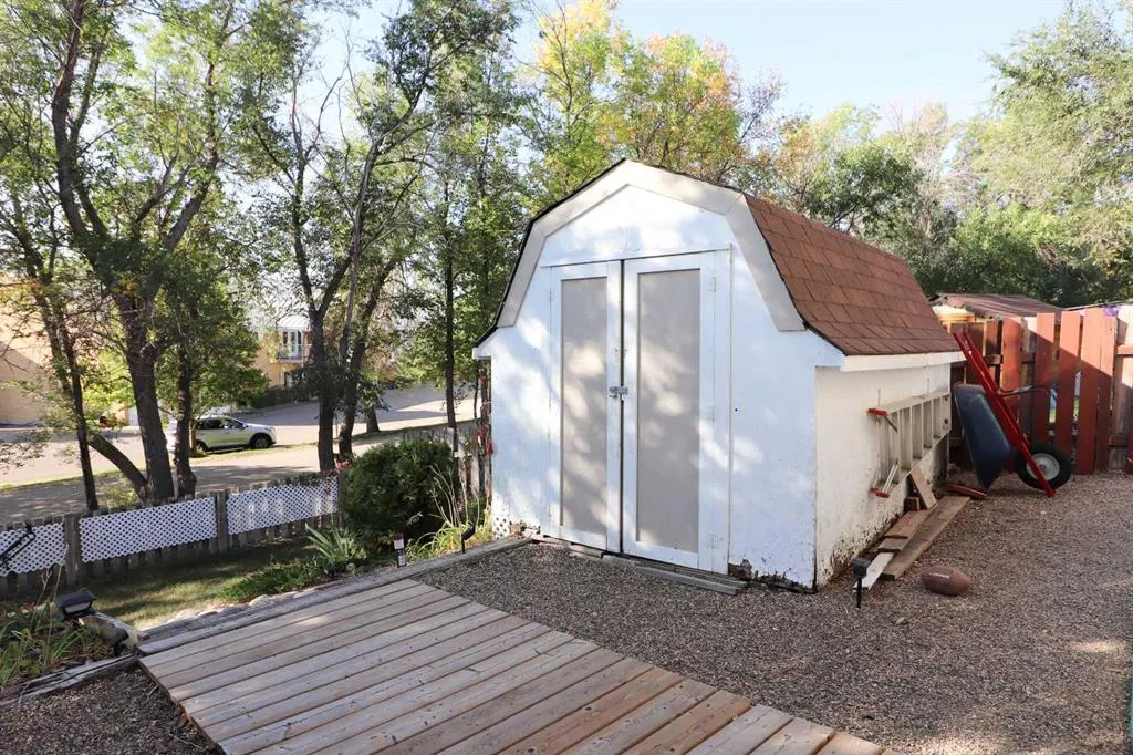 25 De Havilland Boulevard SW