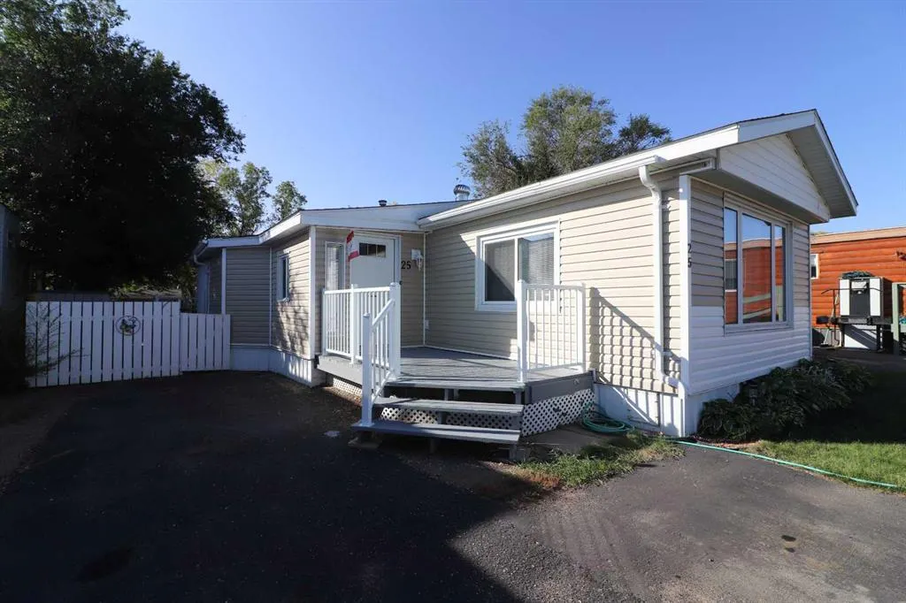 25 De Havilland Boulevard SW