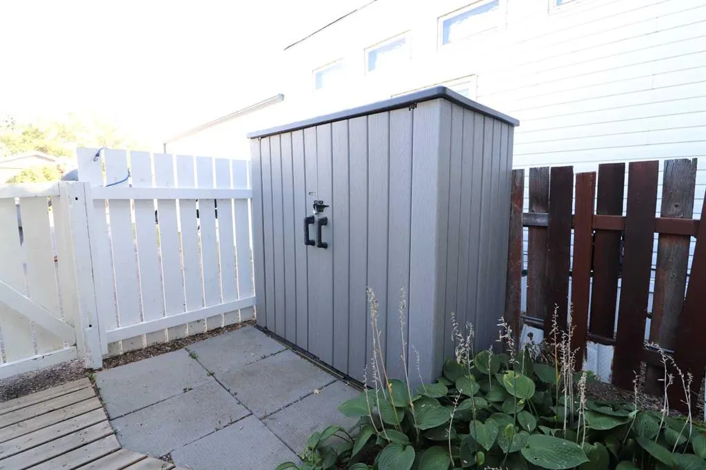 25 De Havilland Boulevard SW
