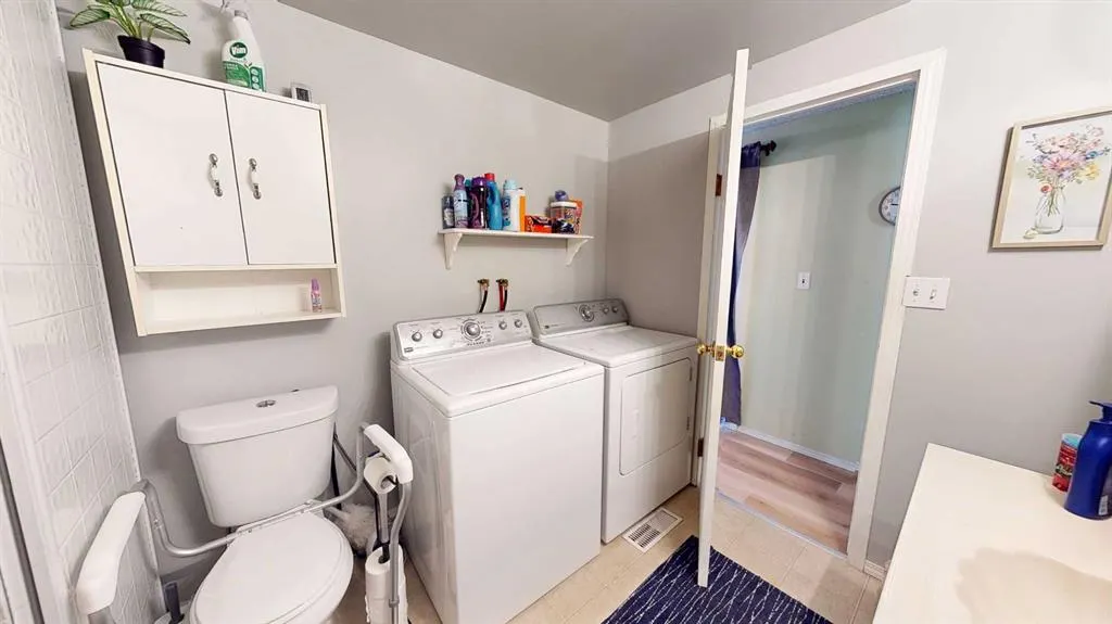 25 De Havilland Boulevard SW