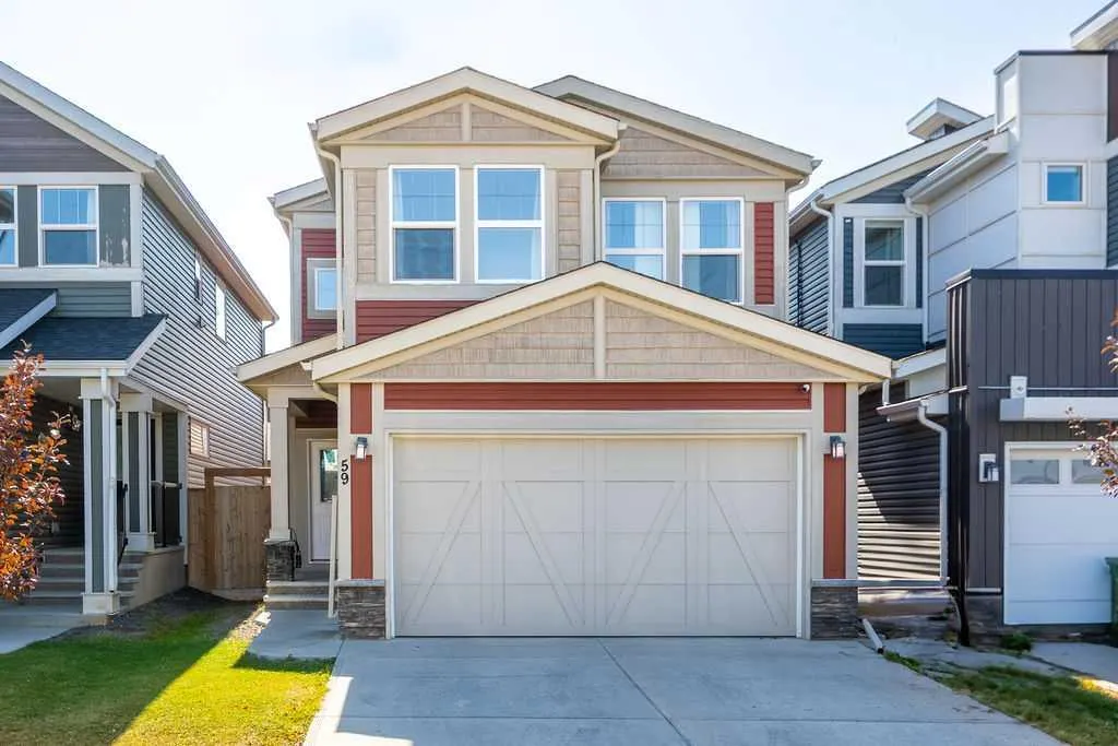 59 Howse Manor NE