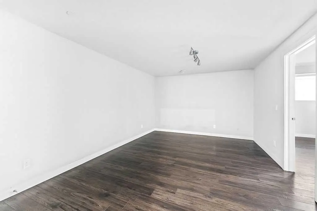 59 Howse Manor NE