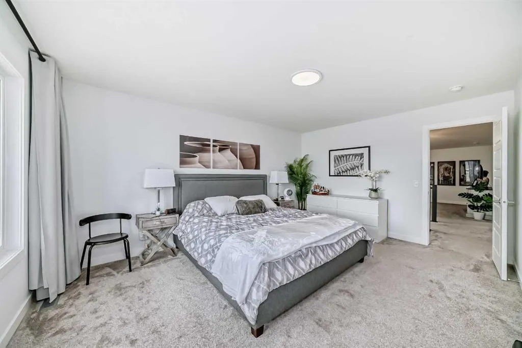 171 Red Sky Crescent NE