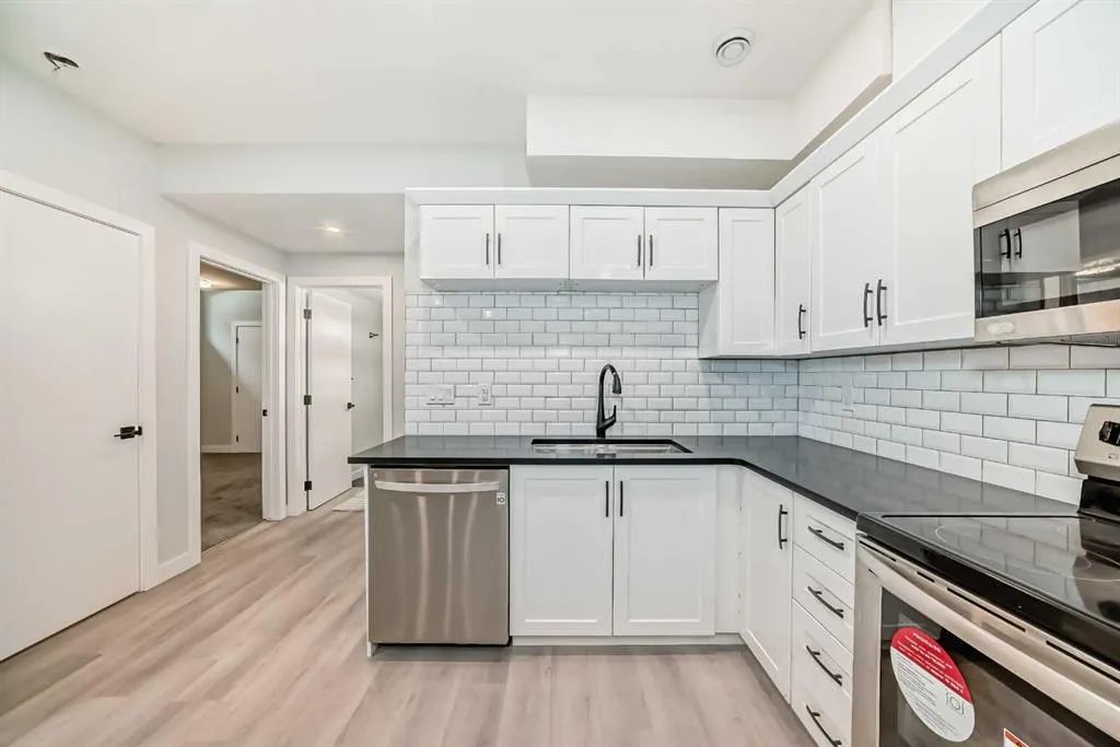 171 Red Sky Crescent NE