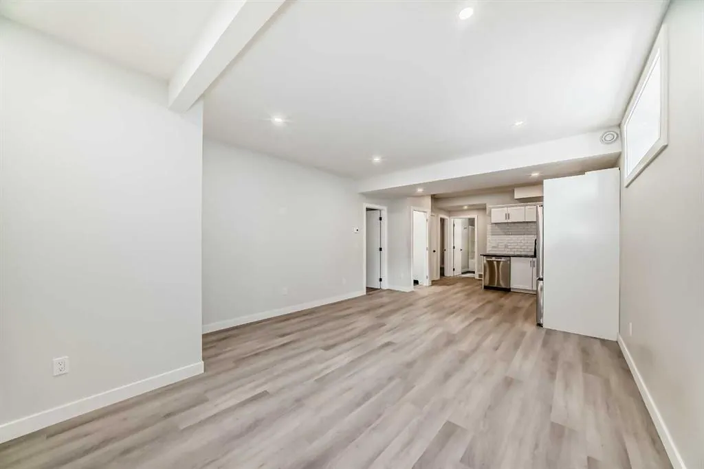 171 Red Sky Crescent NE