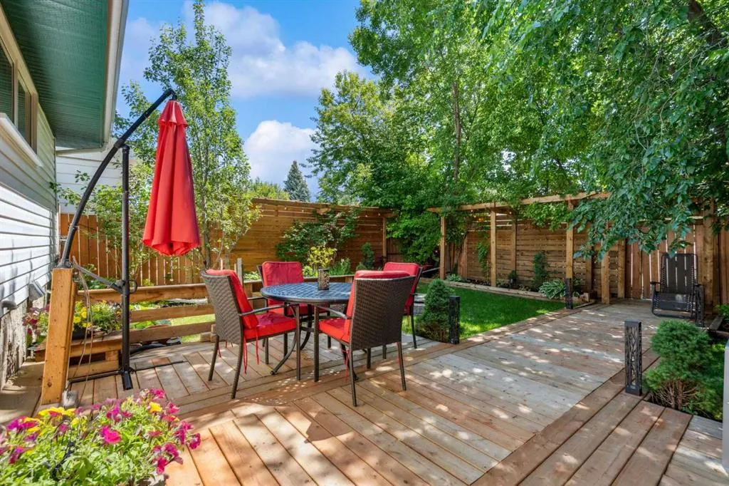 343 Canterbury Drive SW