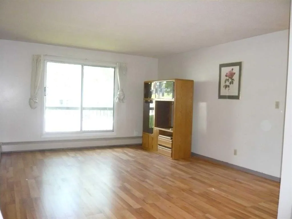 2410 14 Street SW, #b1-312