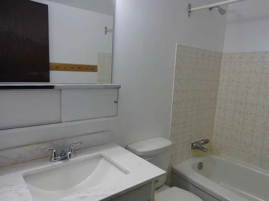 2410 14 Street SW, #b1-312