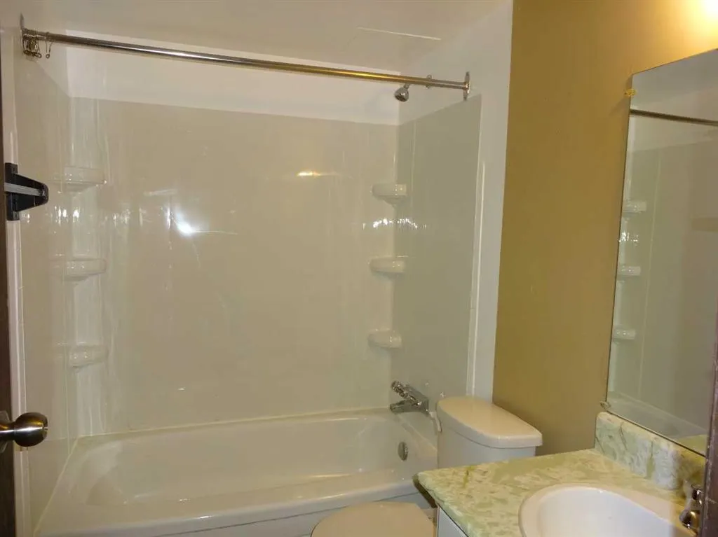 2410 14 Street SW, #b1-312