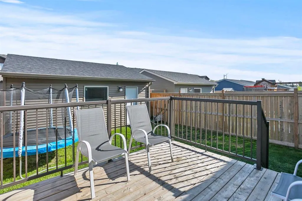 45 Willow Crescent