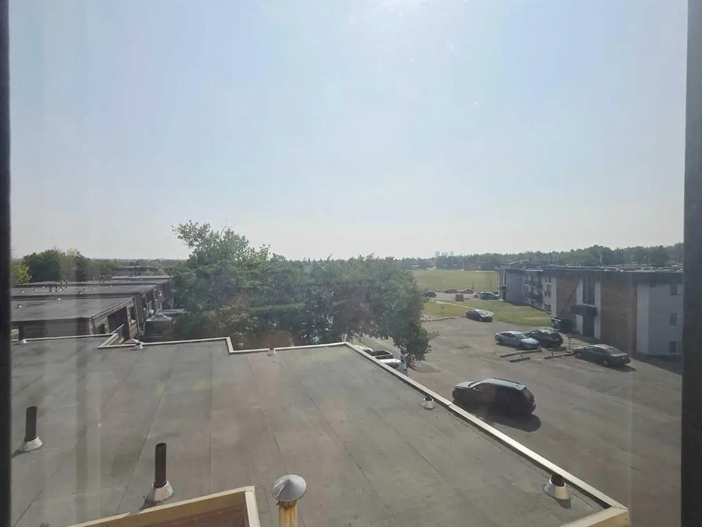 6825 Centre Street NW, #302