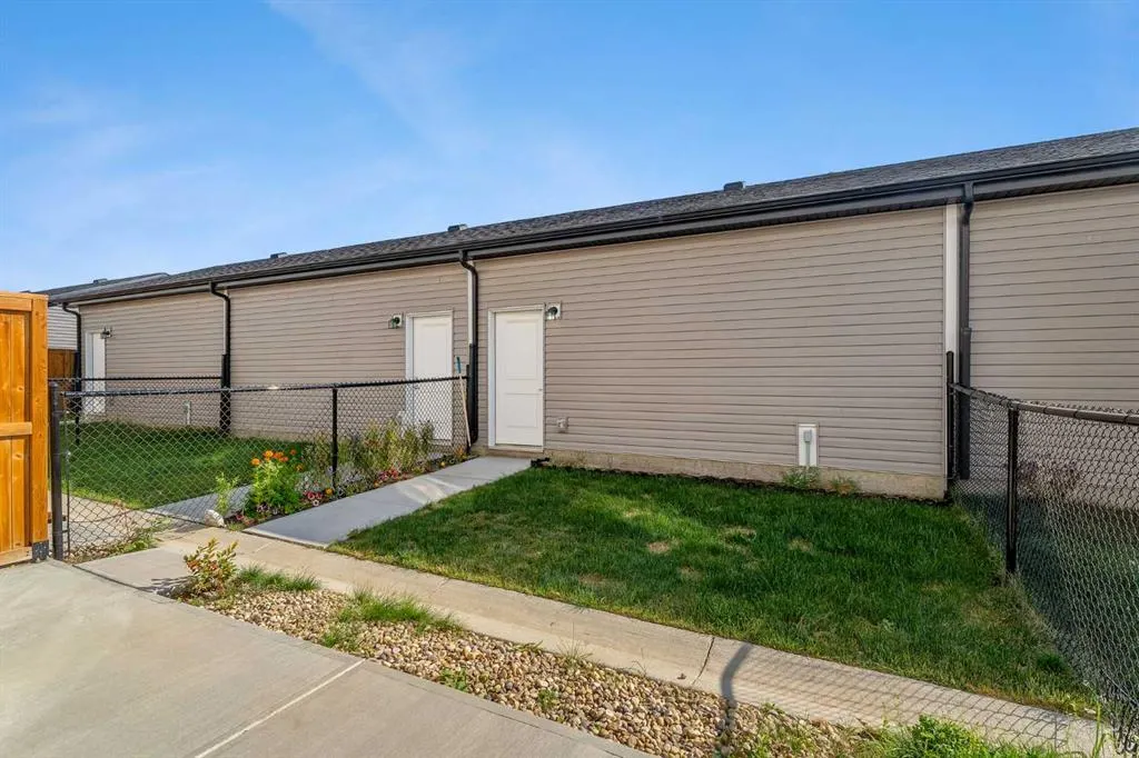72 Creekside Boulevard SW