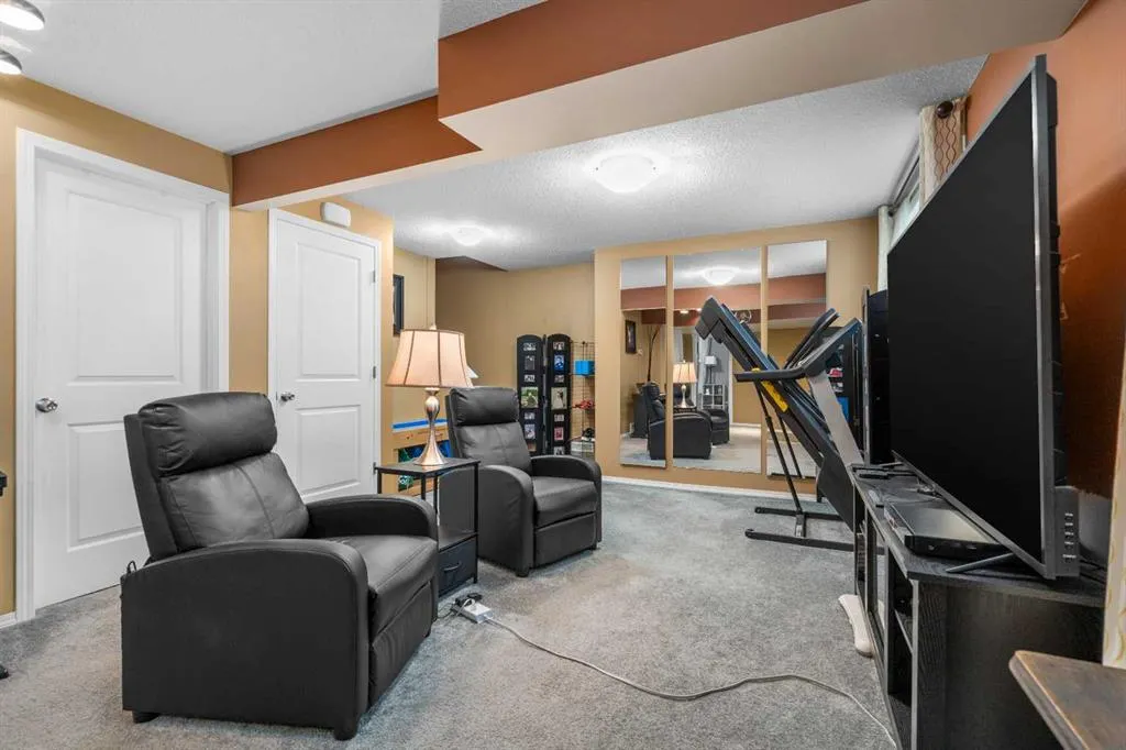 80 Legacy Crescent SE