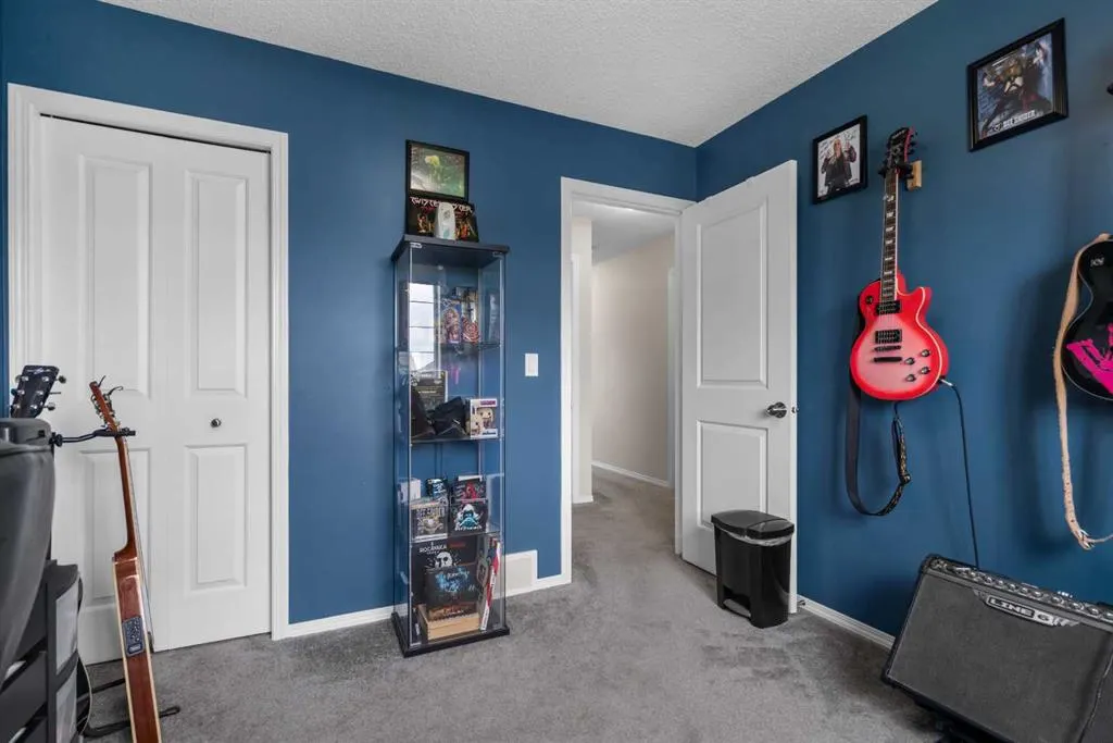 80 Legacy Crescent SE