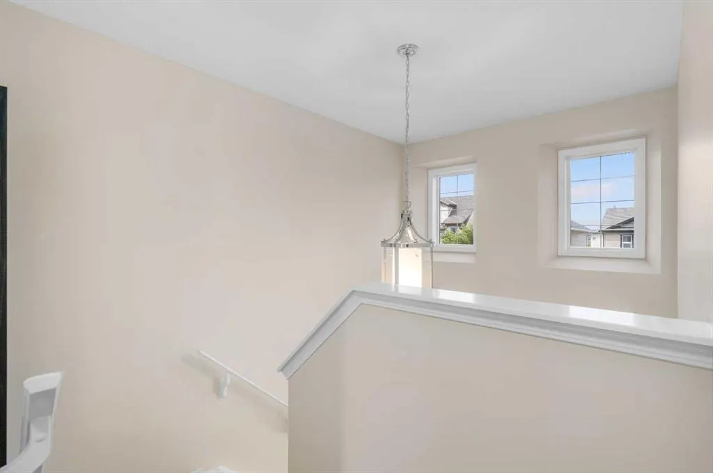80 Legacy Crescent SE