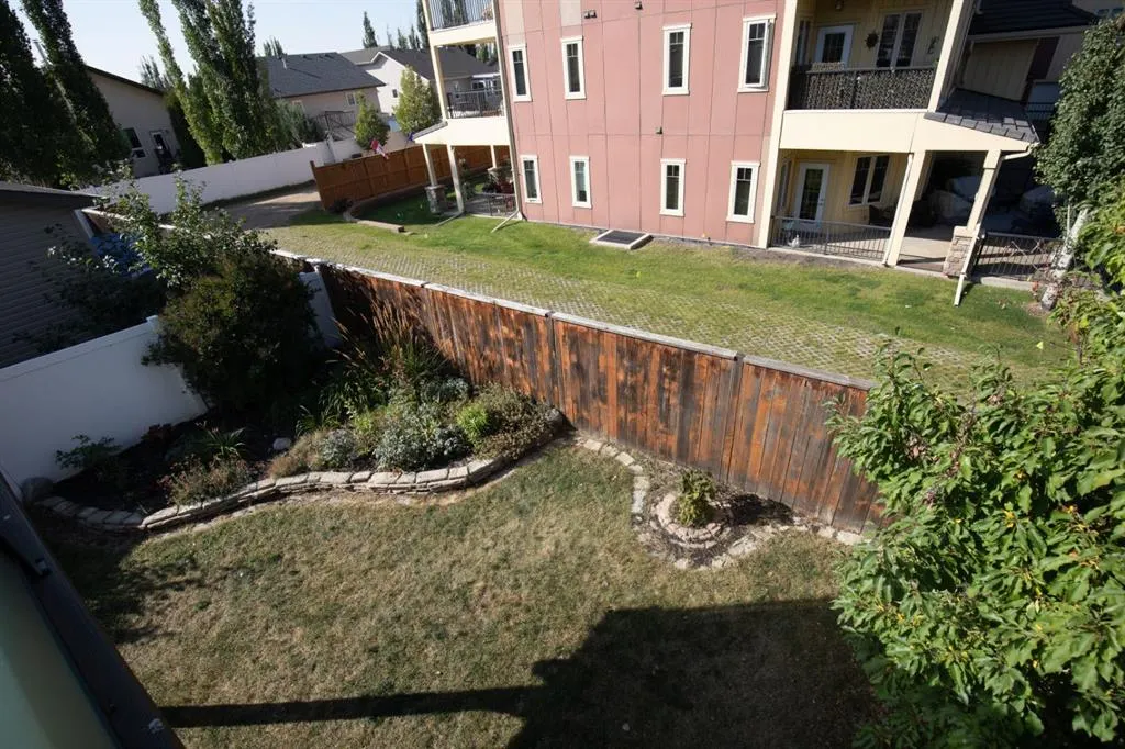 44 Isbister Close