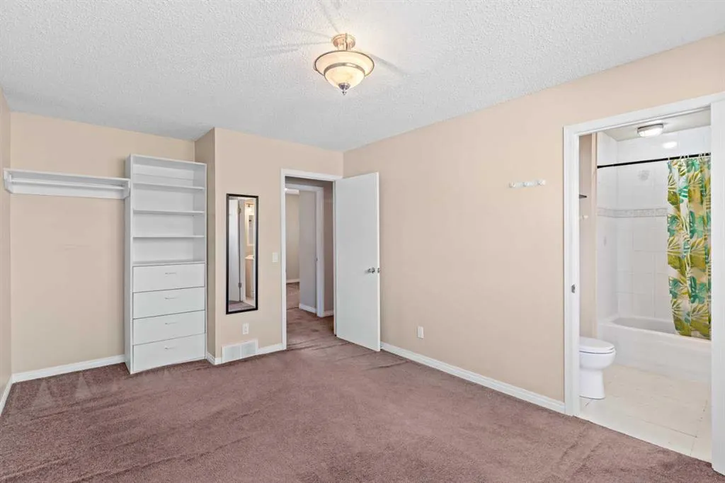 212 Queen Anne Road SE