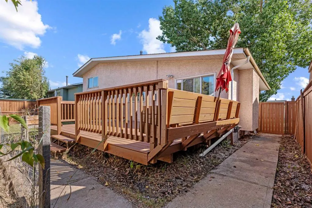 212 Queen Anne Road SE