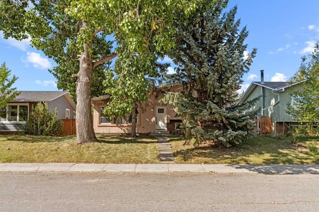 212 Queen Anne Road SE