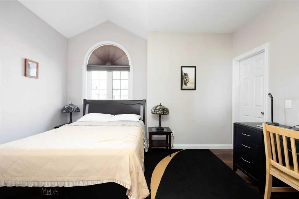 121 Gravelstone Way