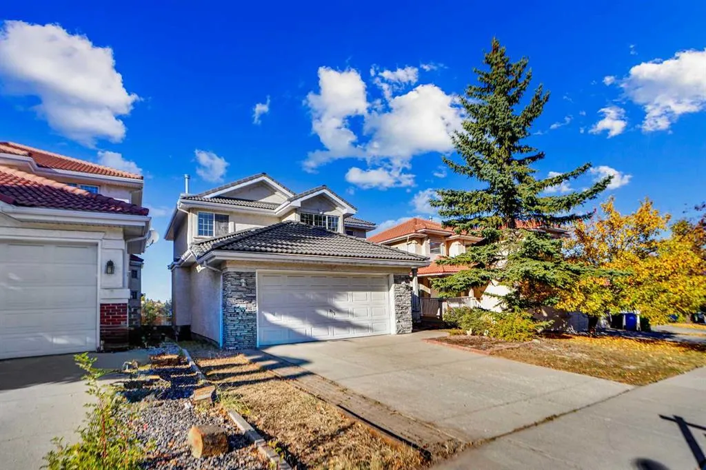 9195 Edgebrook Drive NW