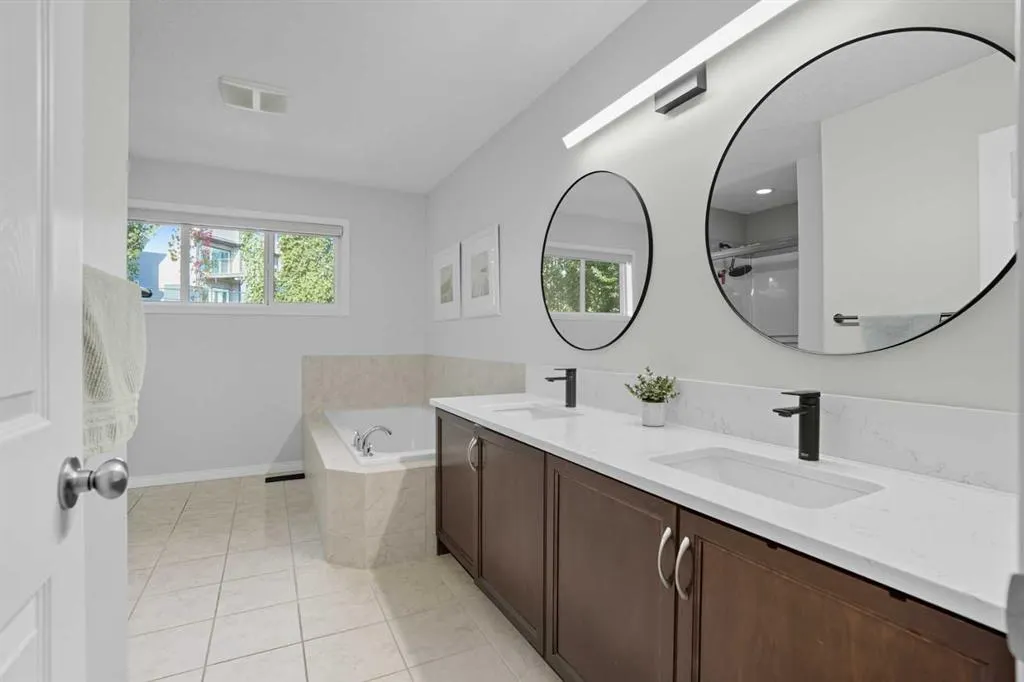 237 Kincora Glen Rise NW