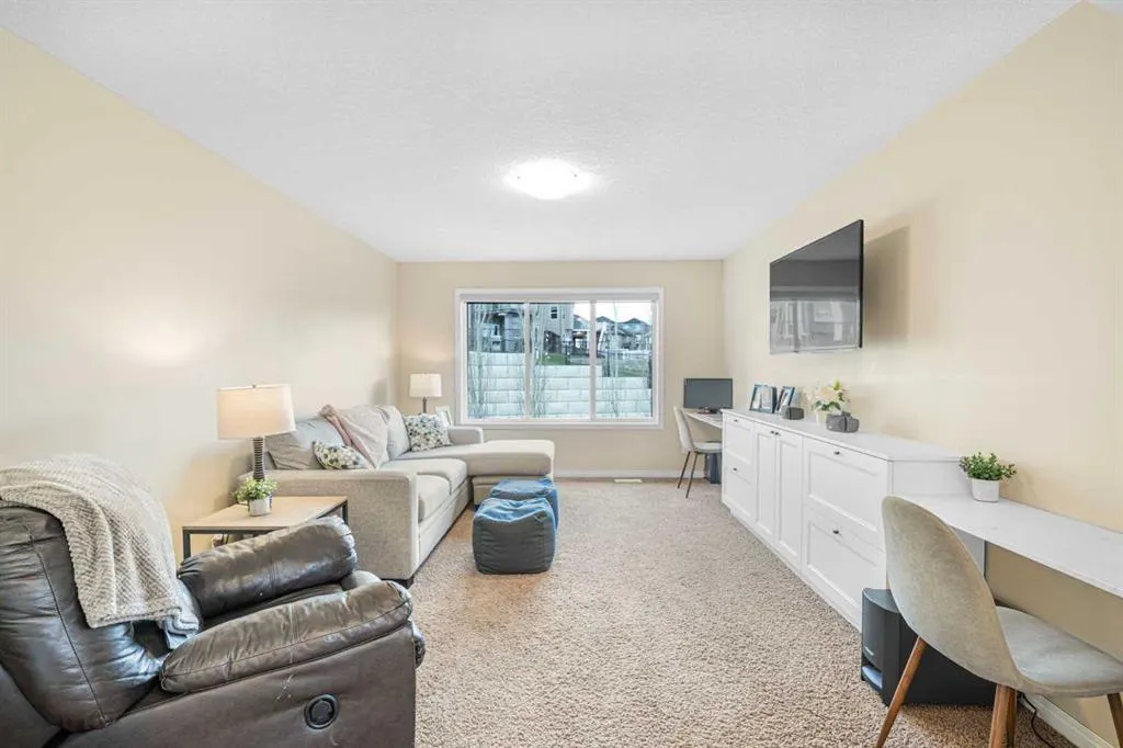 237 Kincora Glen Rise NW