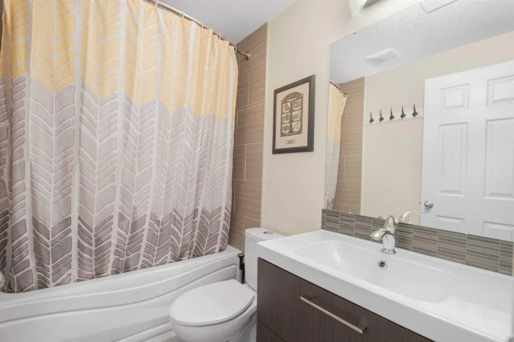 237 Kincora Glen Rise NW