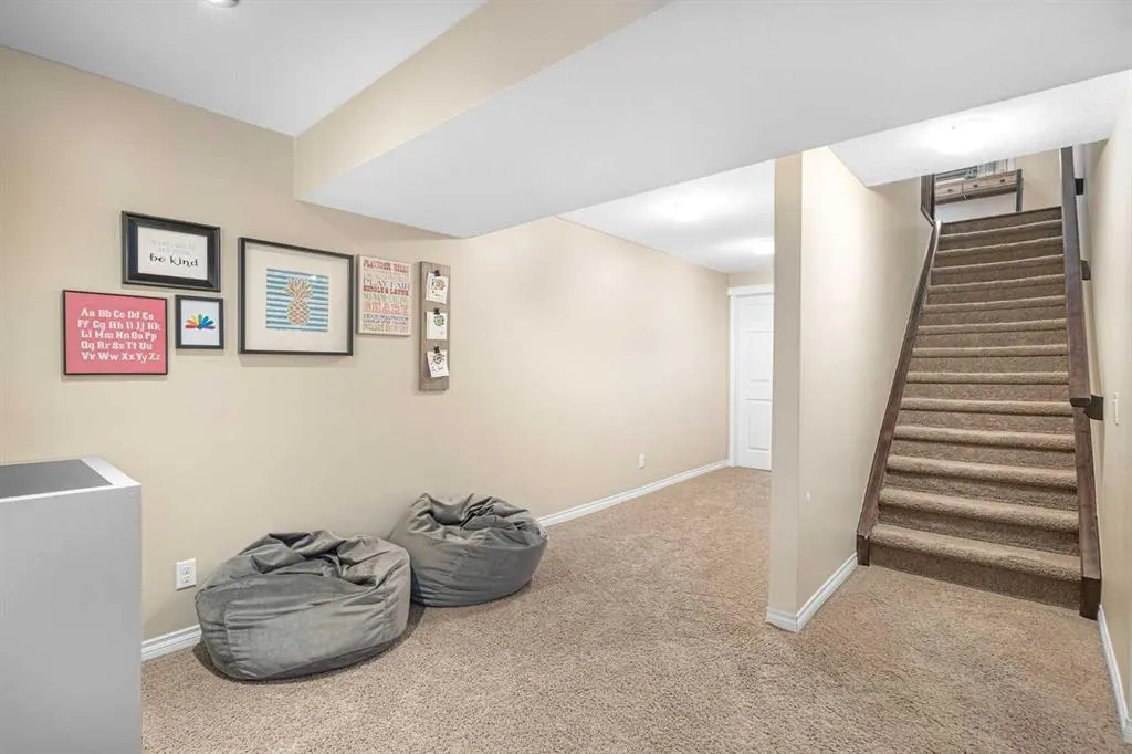 237 Kincora Glen Rise NW
