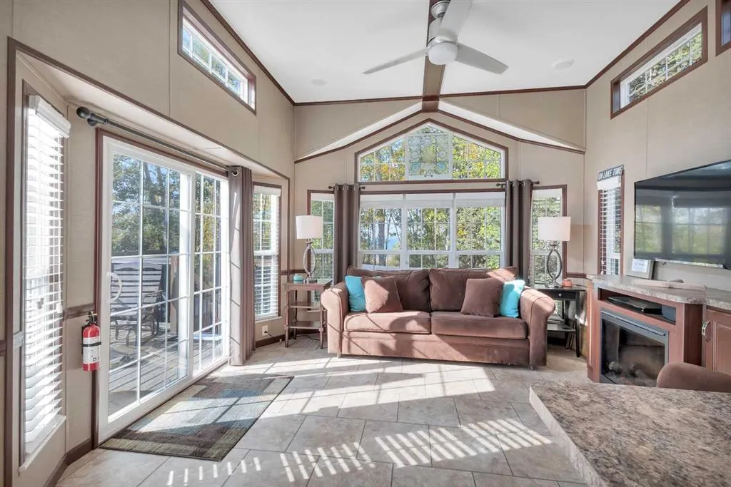 41310 Range Road 282, #2