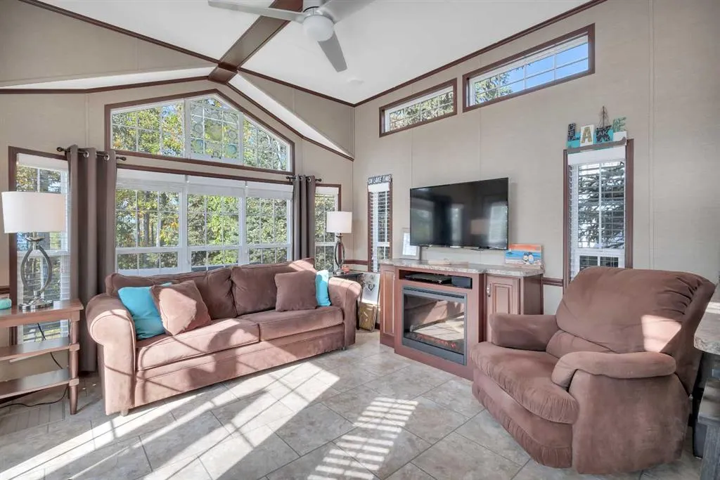 41310 Range Road 282, #2