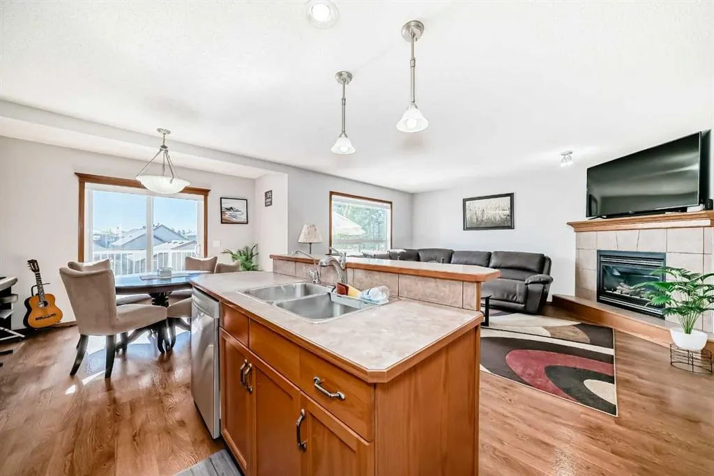 53 Evansford Grove NW