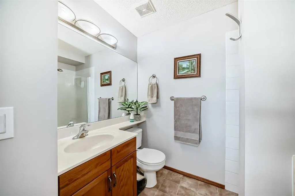 53 Evansford Grove NW