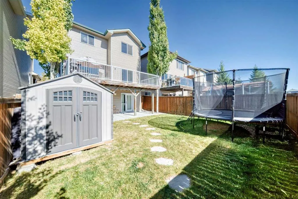 53 Evansford Grove NW