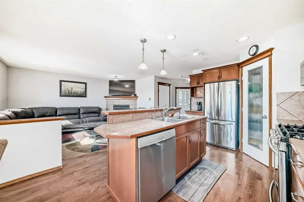 53 Evansford Grove NW