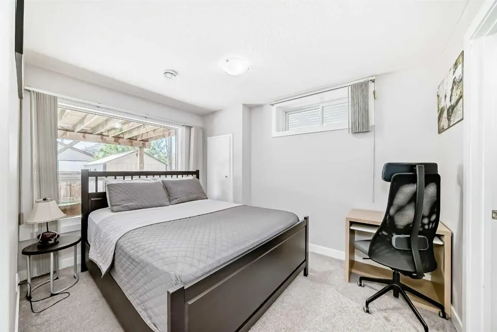 53 Evansford Grove NW